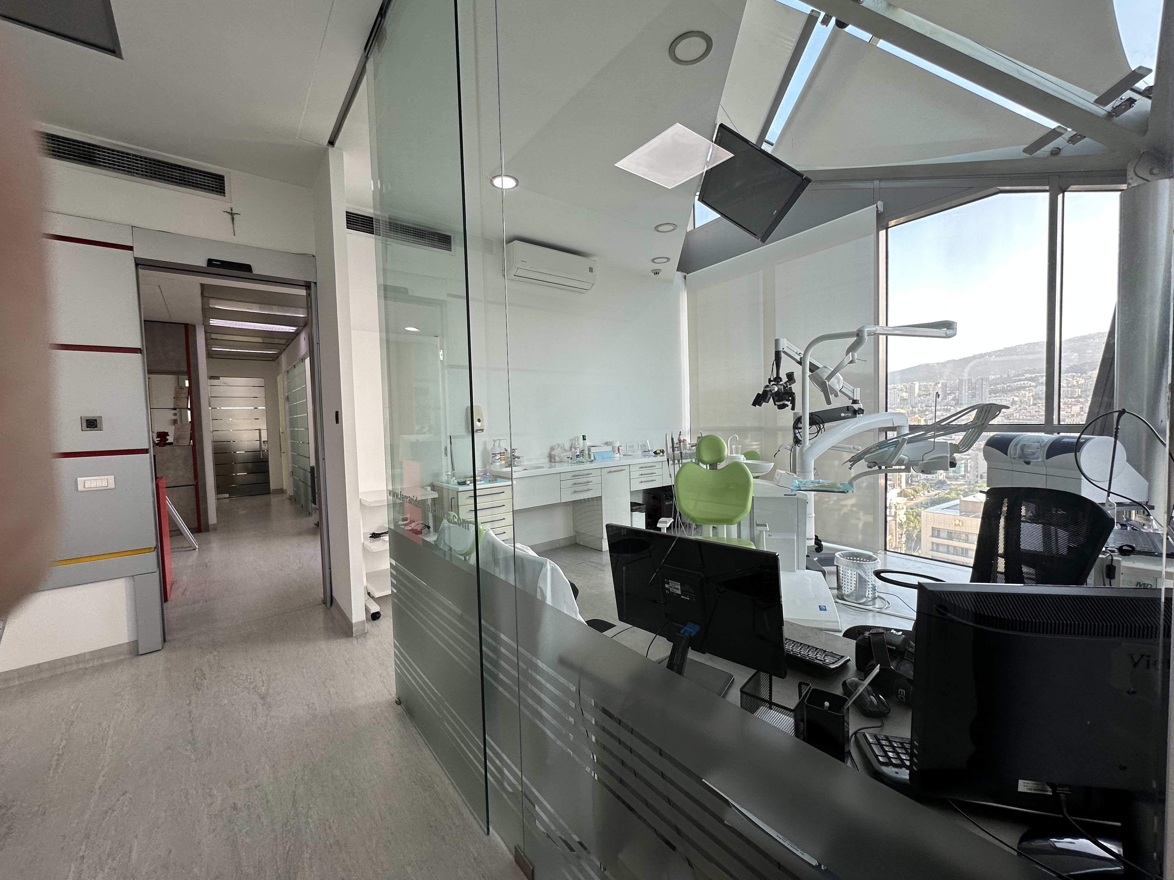 CMC Hospital Beirut – Ferrari Dental Clinic Dr. Habib Zarifeh