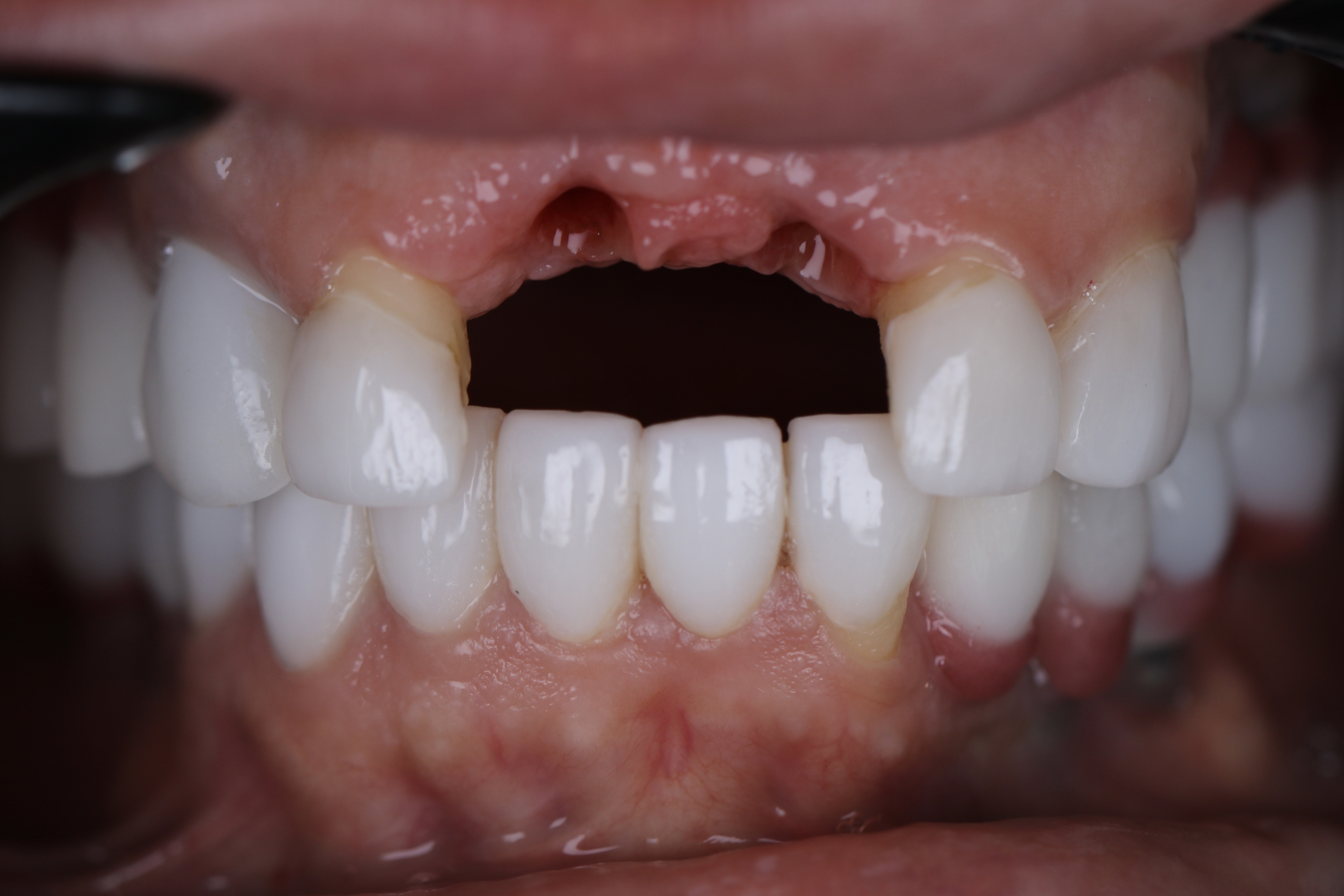 Smile Infinity Medical Center clinic interior, Beirut, Lebanon &mdash; Dr. Habib Zarifeh